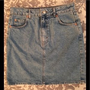 💥⬇️ Topshop, TALL, Moto Denim Skirt, NWOT, size 6